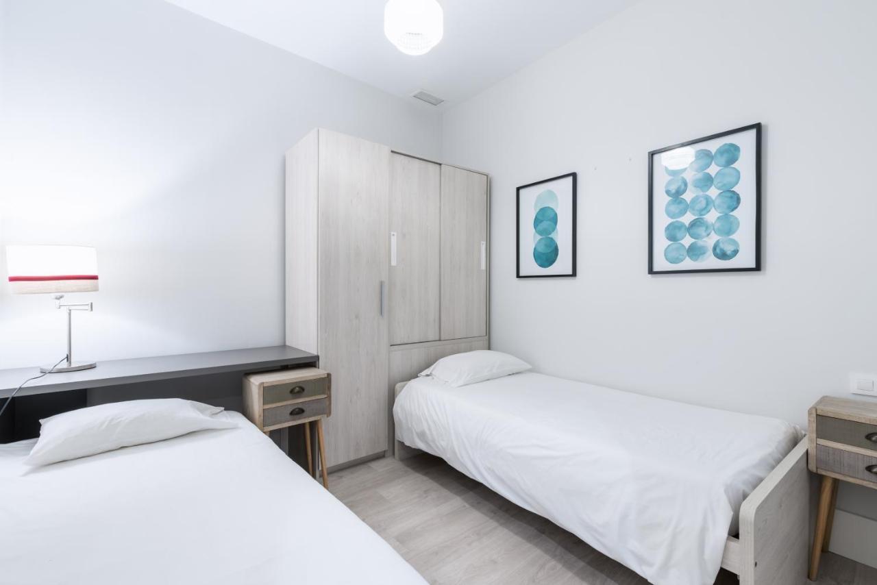 Aoa Green Gardens Suites เซบีญา ภายนอก รูปภาพ